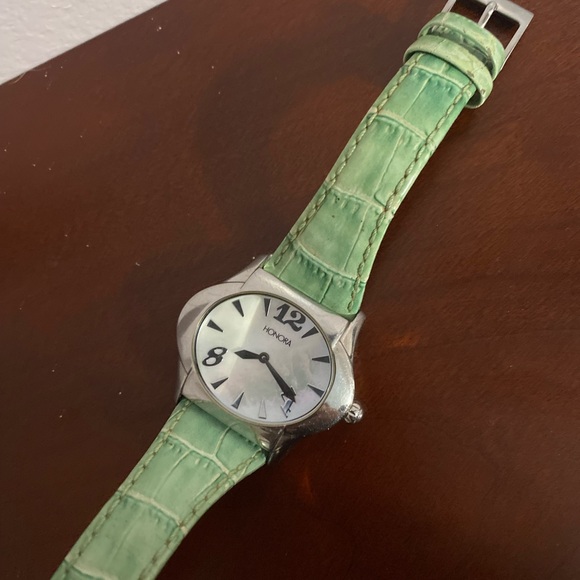 Honora Mother Of Pearl Watch - Picture 2 of 8